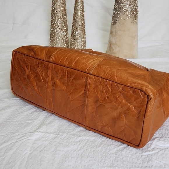 Leather Tote Bag - Picture 6 of 10